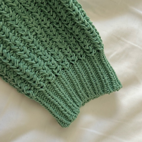 Zara Green Kids Knit Sweater - Picture 2 of 4